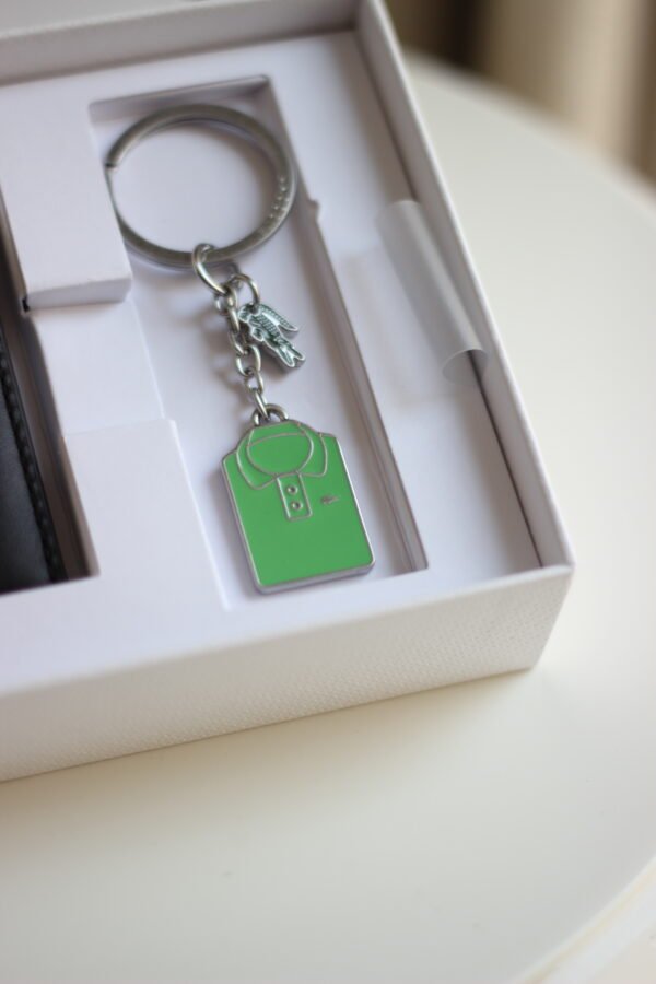 Lacoste wallet & keychain - Image 2