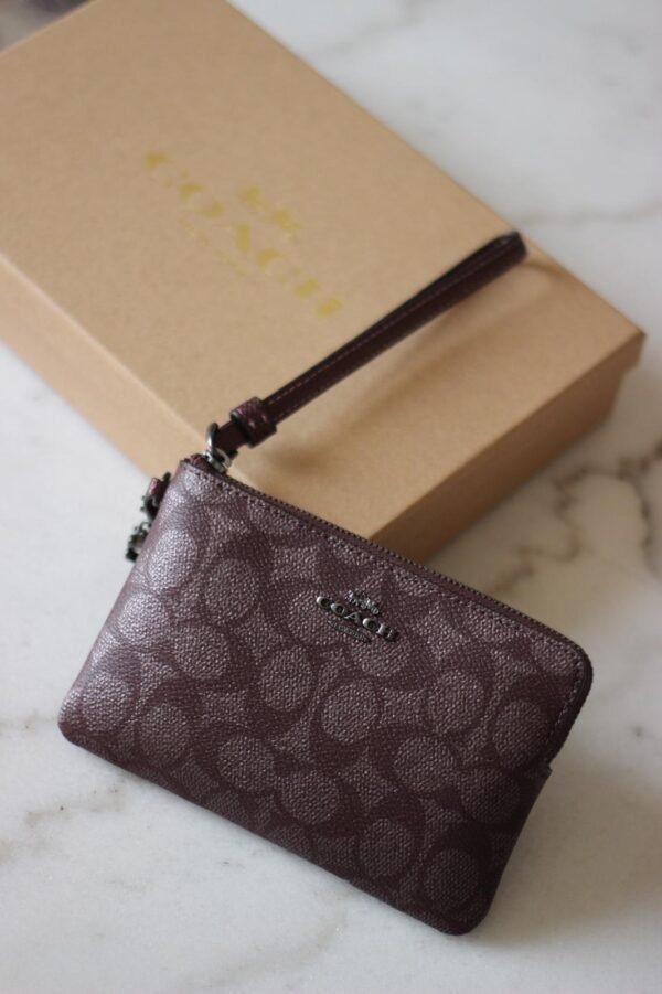 Coach - Gift Box Wallet - Image 2