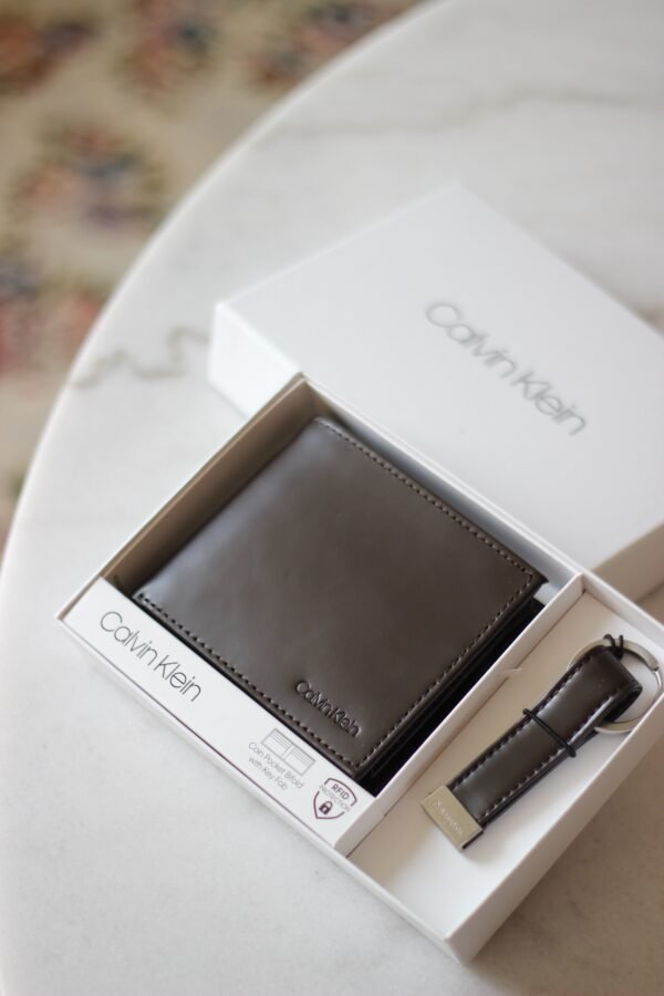 Calvin Klein wallet and keyring- brown