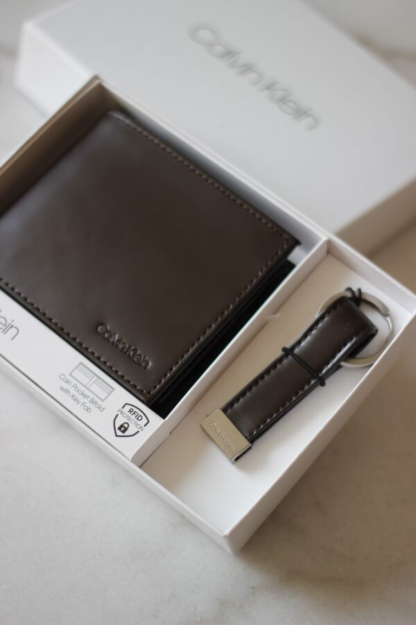 Calvin Klein wallet and keyring- brown - Image 2