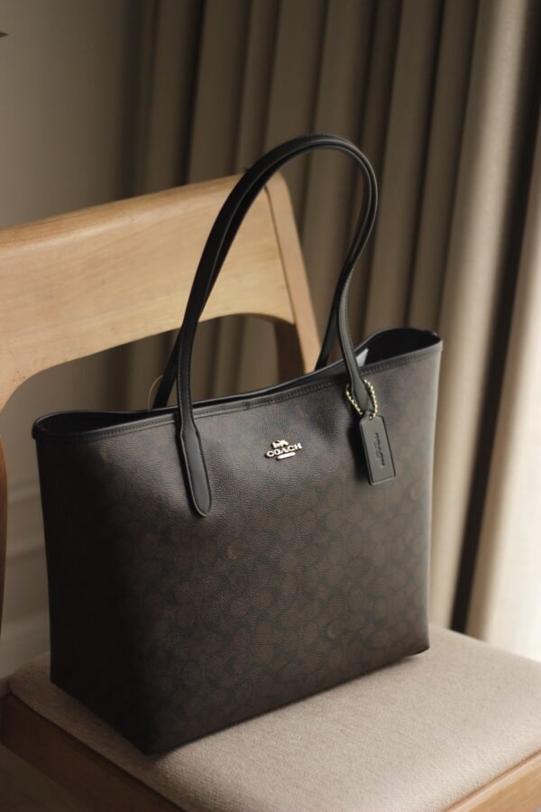 Coach City Tote Bag In Signature Canvas - Image 2