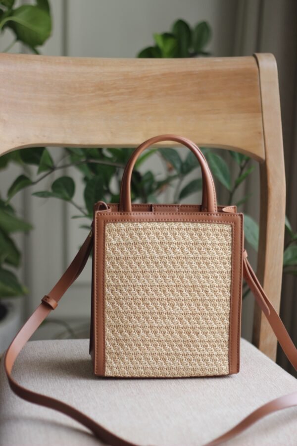 CHARLES & KEITH - Image 2