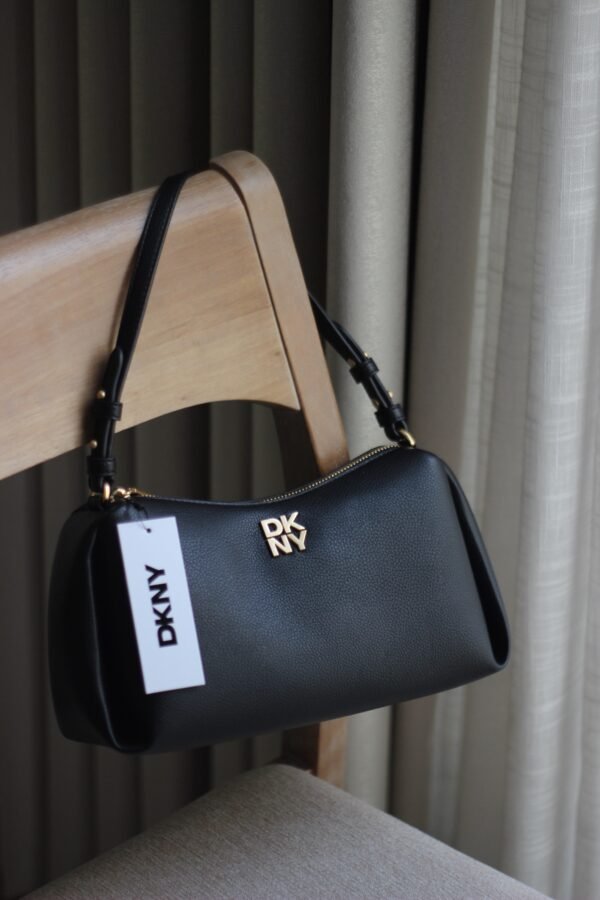DKNY