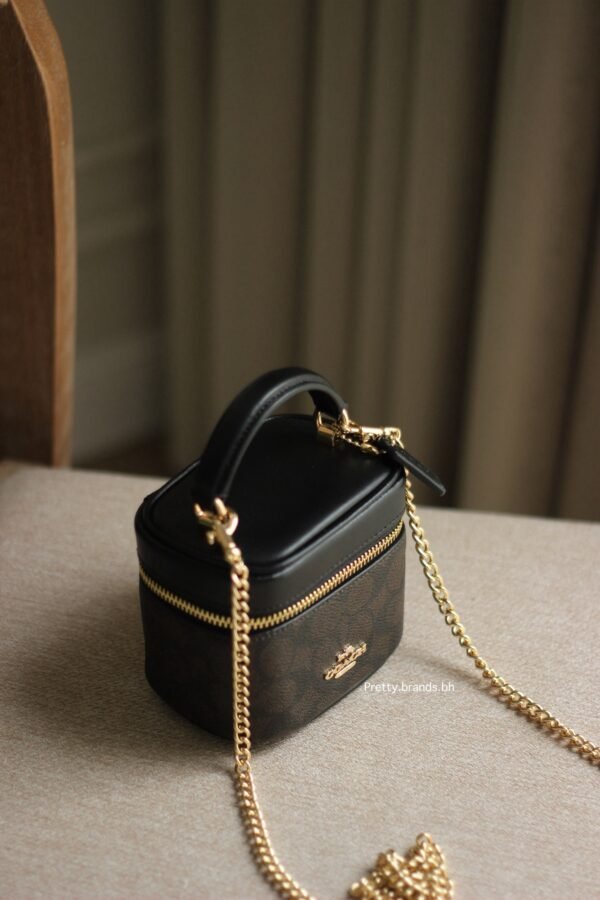 COACH - Image 3