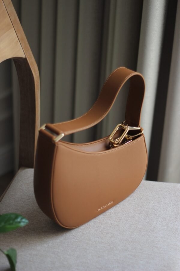 CHARLES & KEITH - Image 2