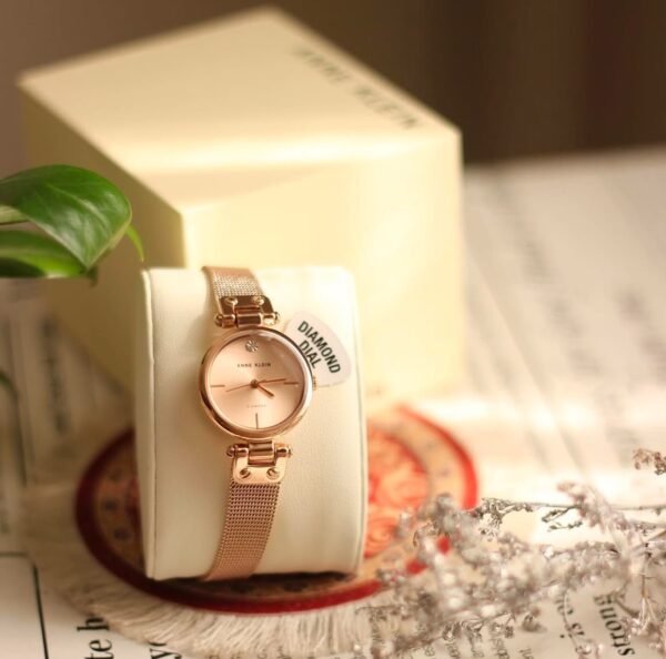Anne klein