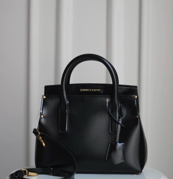 CHARLES & KEITH
