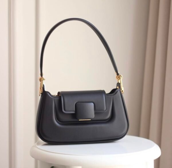 Charles & keith