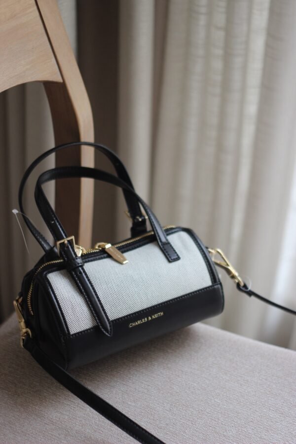 Charles & keith - black canvas - Image 3