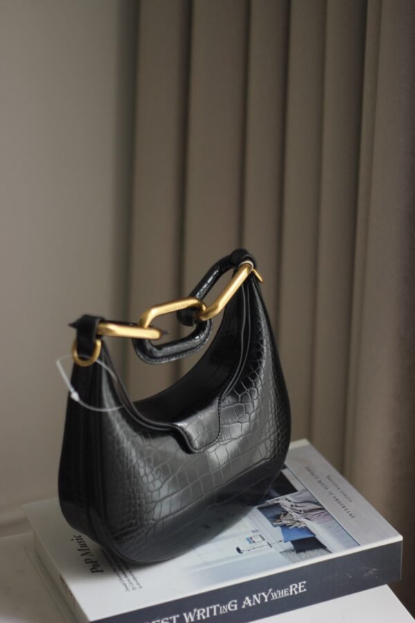 Charles & keith