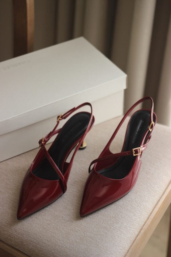Charles & Keith heel - burgundy