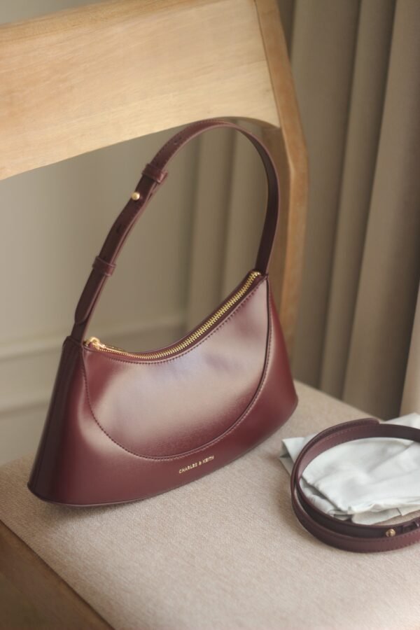 Charles & keith - Sigrid Shoulder Bag - Mulberry Plum