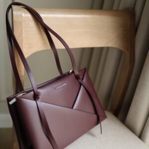Midori Geometric Tote Bag-Burgundy