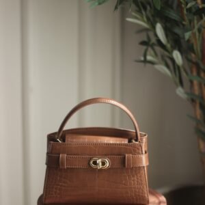CHARLES KEITH - chocolate
Mini size