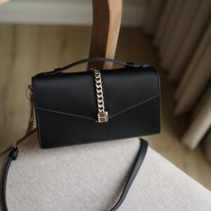 Taisia Chain Envelope Bag