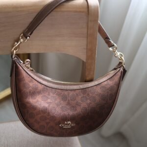 Coach medium bag