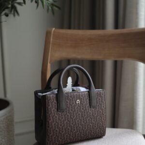 AIGNER - BEA ICON HANDBAG XS - BROWN