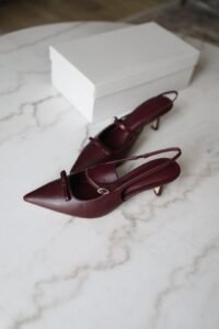 Sonali bow slingback pumps burgundy- Charles & keith