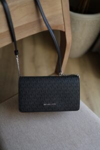 Michael Kors Jet Set Signature Logo Shoulder bag Black PVC